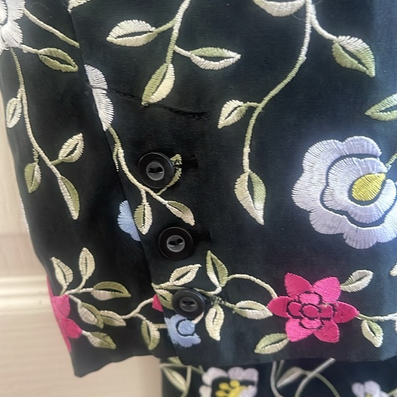SOPHIE CHANG- EMBROIDERED JACKET vintage 🎉pricedrop🎊 - Picture 4 of 9
